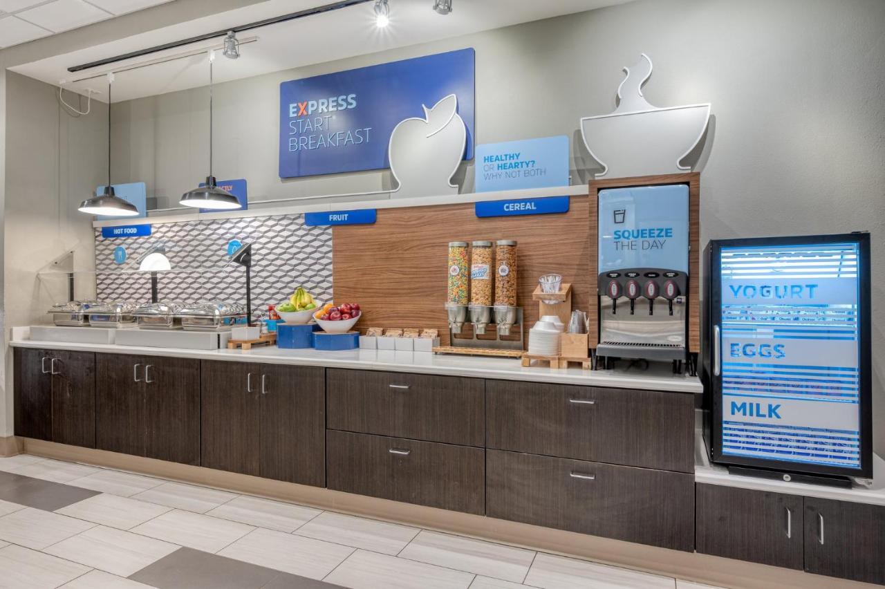 Holiday Inn Express & Suites St. Louis - Chesterfield By Ihg Εξωτερικό φωτογραφία